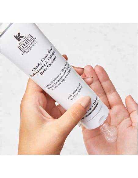Clearly Corrective Brightening & Exfoliating Daily Cleanser_Kiehls Portugal